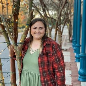 Meet your Posher, Emilie